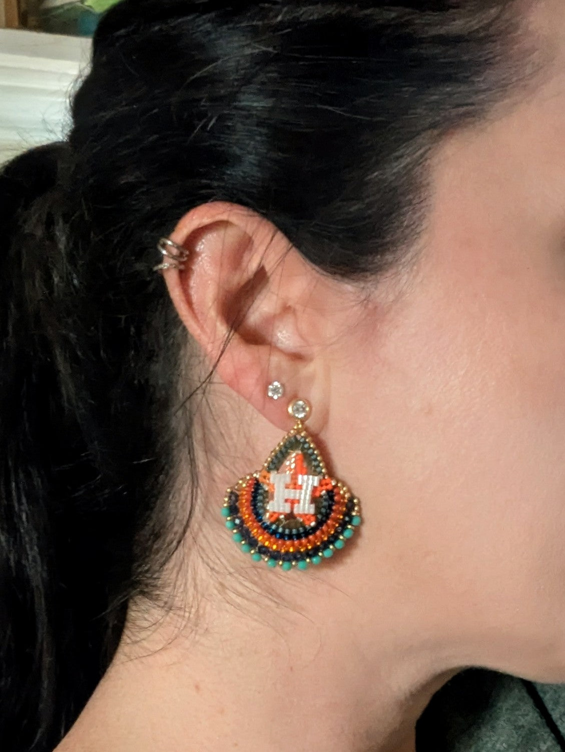 Houston star elegant drop studs,  turquoise color crystals.  Gold plated cz studs (.925 sterling silver posts)