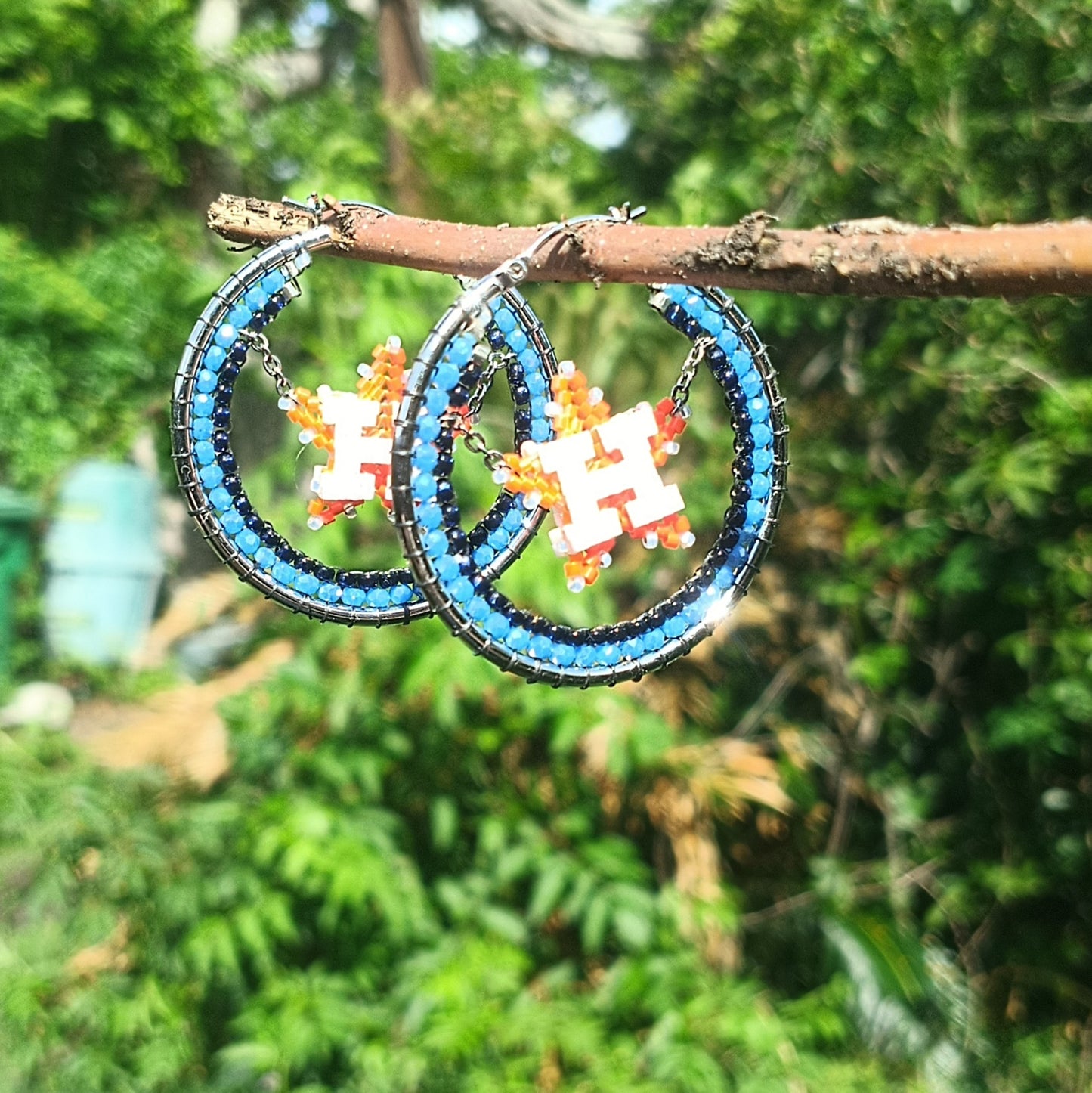 Medium Houston Swinging Star Silver Hoops